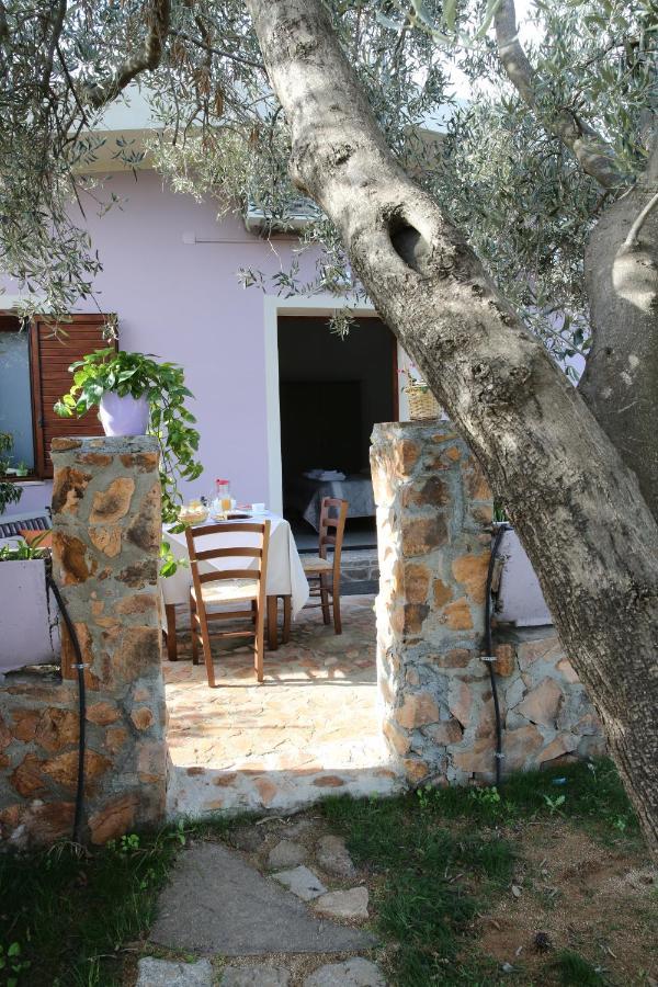 B&B Campu Moru Bari Sardo Bagian luar foto